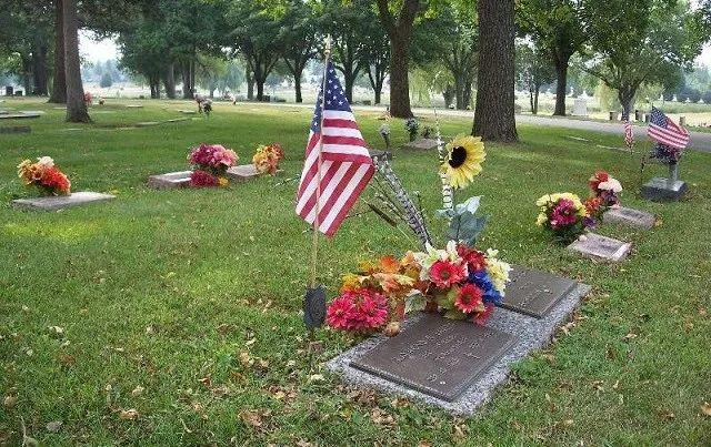 死，如飞而去