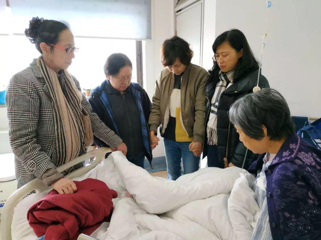 把爱吃下去，勇敢活下去！