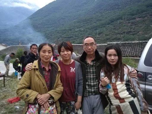 全家游九寨沟直面地震：我们活着回来了